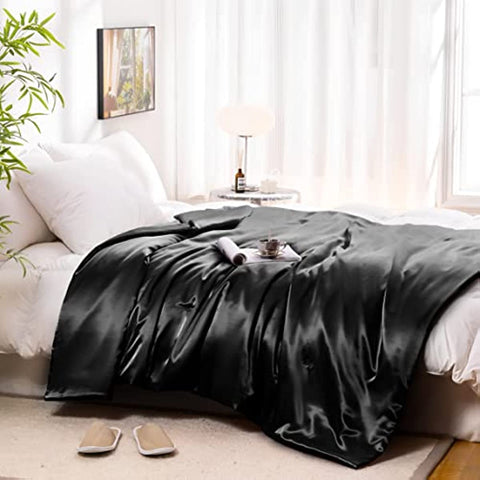 Throw Blanket Black Satin Blankets 50x60 Inches(with Small Flowers), Cooling & Silky Throw Blanket Wrinkle-Free Cable Knit Throw Blanket for Coush Sofa Bed Outdoor