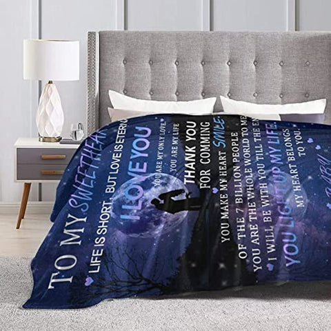 To Girlfriend Throw Blanket Best Romantic Valentine's Day Birthday Gifts for Girlfriend Super Soft Cozy Warm Flannel Blanket for Bed Sofa Living Room 50“x60” in