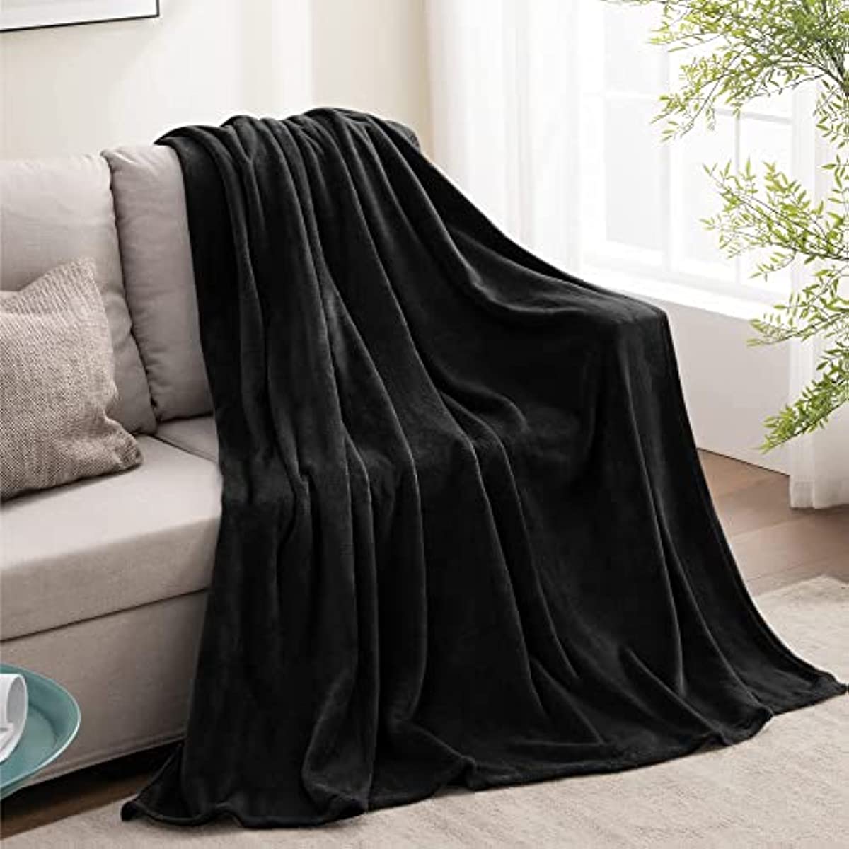 Fleece Blankets Black Throw Blankets for Couch & Bed, Plush Cozy Fuzzy Blanket 50" x 60", Super Soft & Warm Blankets for Spring and Summer