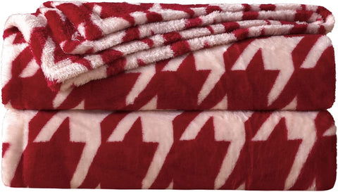 Throw Blanket Super Soft Cozy Lightweight Flannel Fleece Blankets for Bed, Sofa, Couch, Living Room All Seasons - Pink, 50x60in