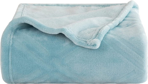 Throw Blanket Super Soft Cozy Lightweight Flannel Fleece Blankets for Bed, Sofa, Couch, Living Room All Seasons - Pink, 50x60in