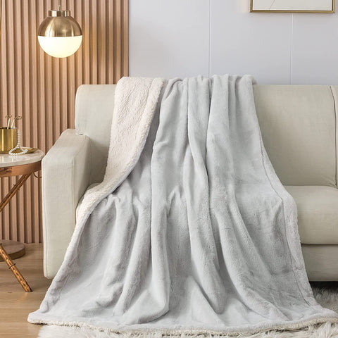 Valentines Day Gifts for Girlfriend Women I Love You Letters Blanket with Card, Birthday Present for Girl Friend Soft Fleece Throw Blanket 50”x 60”