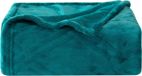 Throw Blanket Super Soft Cozy Lightweight Flannel Fleece Blankets for Bed, Sofa, Couch, Living Room All Seasons - Pink, 50x60in