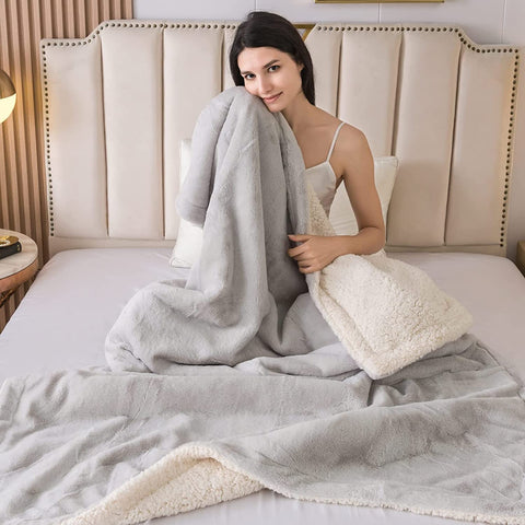 Valentines Day Gifts for Girlfriend Women I Love You Letters Blanket with Card, Birthday Present for Girl Friend Soft Fleece Throw Blanket 50”x 60”