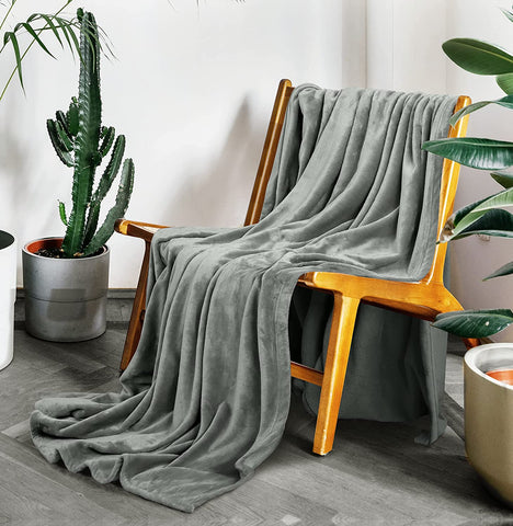 Bedding Fleece Blanket Queen Size Grey 300GSM Luxury Bed Blanket Anti-Static Fuzzy Soft Blanket Microfiber (90x90 Inches)